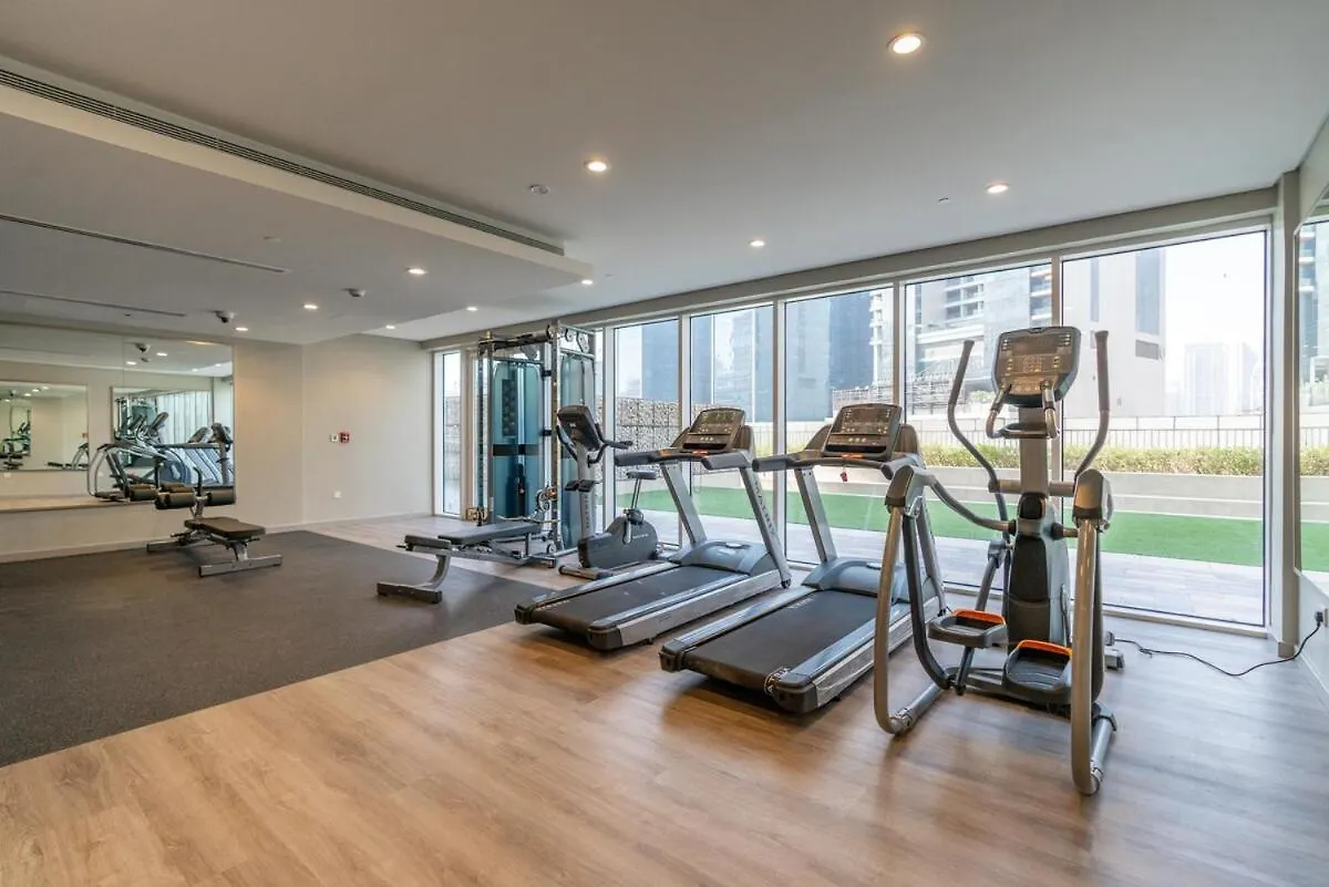 Apartment 10 Min From Burj Khalifa - Sauna - Gym - Damac Reva Dubai