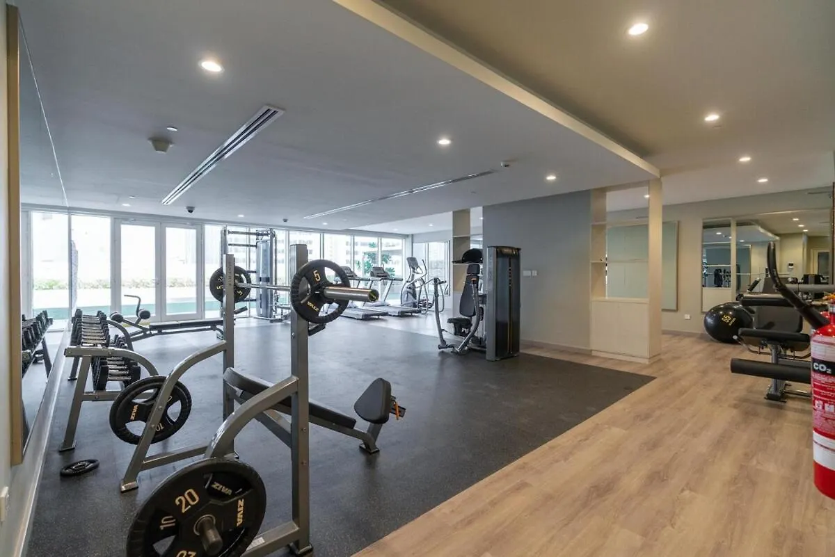 10 Min From Burj Khalifa - Sauna - Gym - Damac Reva Dubai Apartment