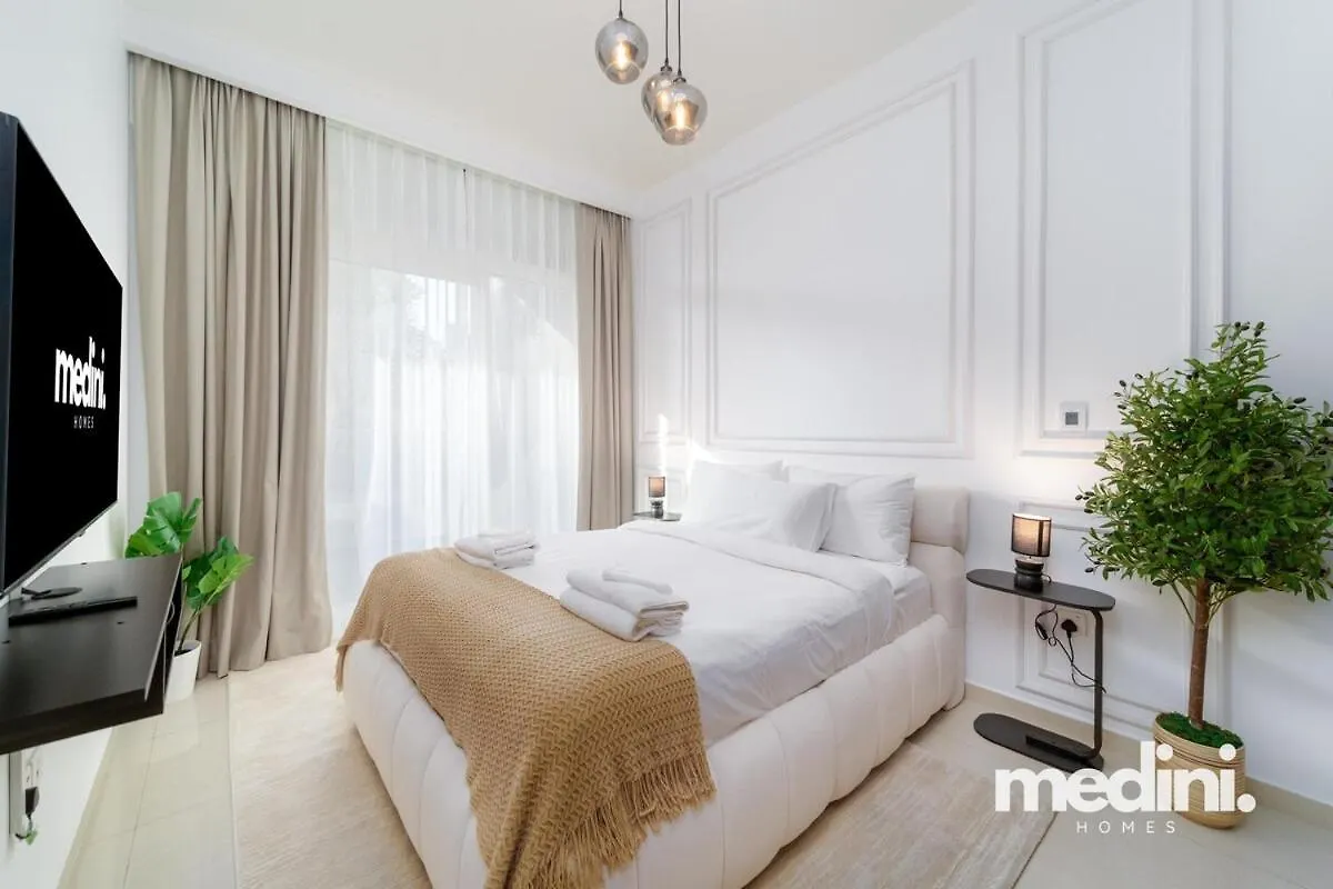 Apartment 10 Min From Burj Khalifa - Sauna - Gym - Damac Reva Dubai