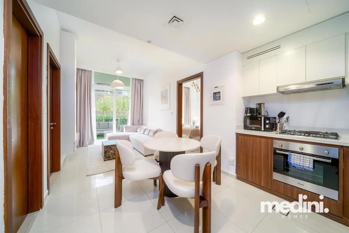 10 Min From Burj Khalifa - Sauna - Gym - Damac Reva Dubai